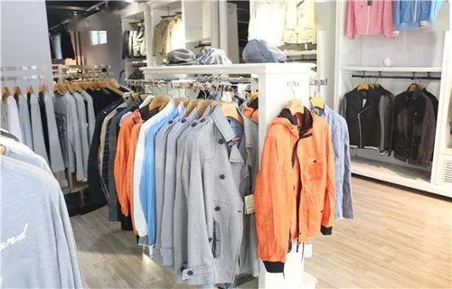 外套免費送 樂山這家品牌服裝工廠店虧損大甩賣 全場10元起...搶瘋了